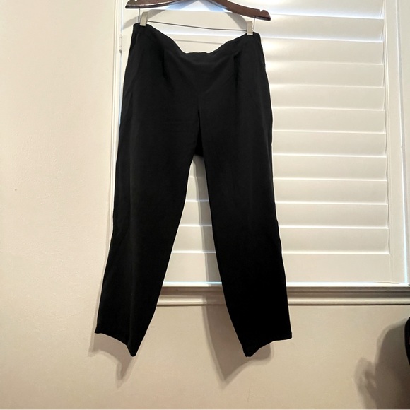 Old Navy black dress pants with elastic waistband, size L - Picture 2 of 4